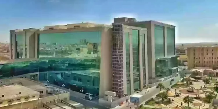 «سعود الطبية» تُجري أولى عمليات التردد الحراري لتسكين آلام الركبة