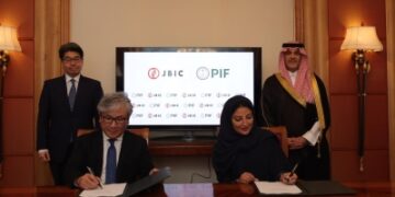 'صندوق الاستثمارات' يوقع مذكرات بـ191 ملياراً مع اليابان