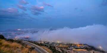 غيوم ماطرة تزين سماء 4 مناطق