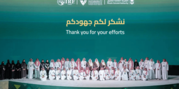 مؤتمر سلامة واستدامة الطرق يختتم أعماله ويوصي بدعم المركبات ذاتية القيادة