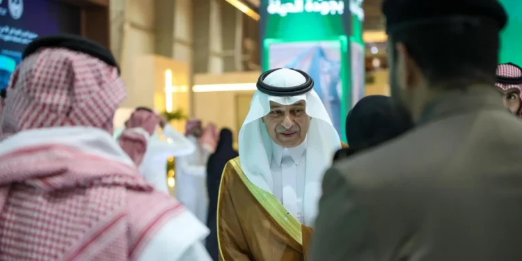 مستشار رئاسة أمن الدولة يزور جناح وزارة الداخلية المشارك في معرض سيتي سكيب