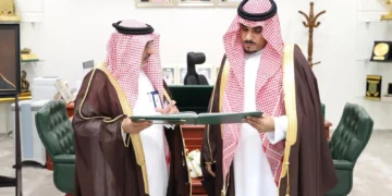 نائب أمير نجران يطلّع على استعدادات تعليم المنطقة للفصل الدراسي الثاني