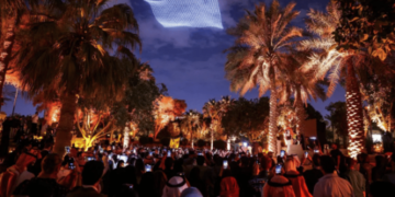 نور الرياض يضيء سماء العاصمة من 3 مراكز تحتضن روح الأصالة والمعاصرة