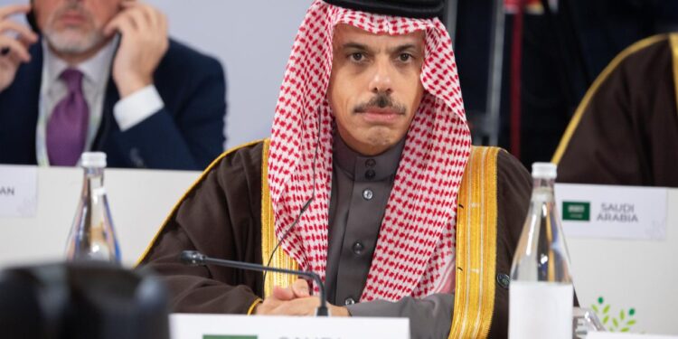 وزير الخارجية يشارك في الجلسة الموسعة للاجتماع الثاني لوزراء خارجية دول مجموعة السبع (G7) بشأن الشرق الأوسط