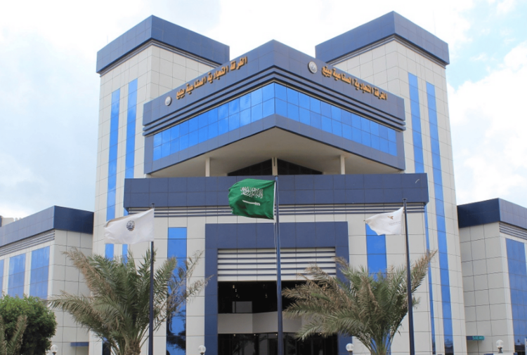 11مترشحًا يتنافسون اليوم على 4 مقاعد في انتخابات الغرفة التجارية بمحافظة ينبع