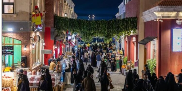 موسم الرياض 2024 يستقطب 10 ملايين زائر إلى فعالياته ومناطقه المتنوعة