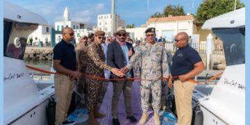 محمية الأمير محمد بن سلمان الملكية تدشن أول قاربين للدوريات البحرية