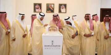 أمير جازان يدشن 9 مشروعات للطرق بتكلفة 807 ملايين ريال