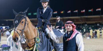 الأمير عبدالله بن فهد يتوّج البلجيكية فيرفيمب بكأس الاتحاد السعودي للفروسية للترويض 2024