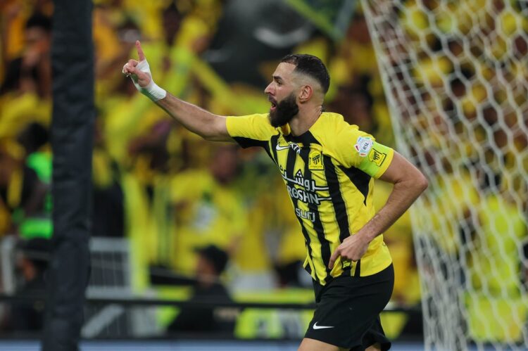 الاتحاد يحسم قمة "دوري روشن" أمام النصر بهدف قاتل