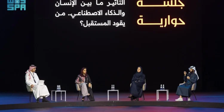 “التأثير ما بين الإنسان والذكاء الاصطناعي.. من يقود المستقبل” جلسة حوارية في ملتقى صُنّاع التأثير