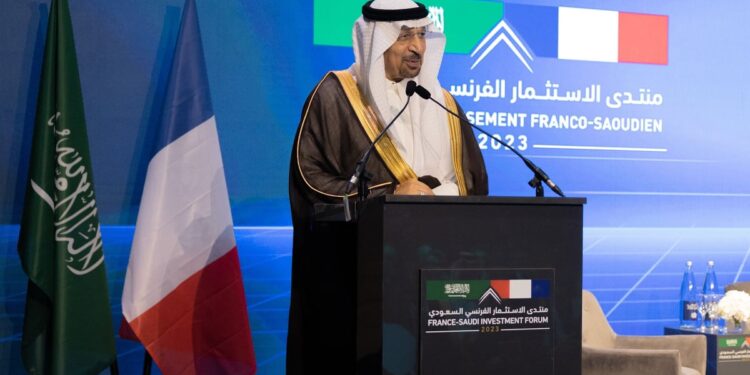 الرياض تستضيف اليوم منتدى الاستثمار "السعودي – الفرنسي"