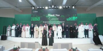 السعودية للكهرباء توقع مذكرات تفاهم لتعزيز الاستدامة ومعالجة التحديات البيئية