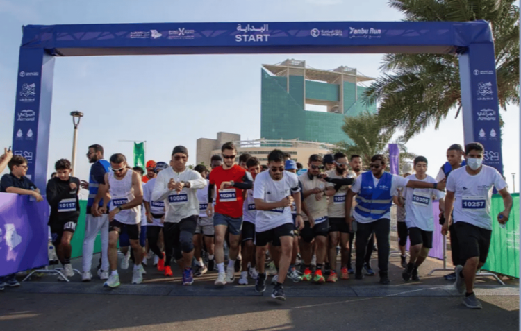 انطلاق فعالية "ينبع تركض 2024" وسط مشاركة كبيرة من المتسابقين