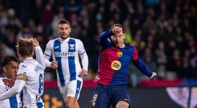 برشلونة يسقط أمام ليغانيس في الدوري الإسباني