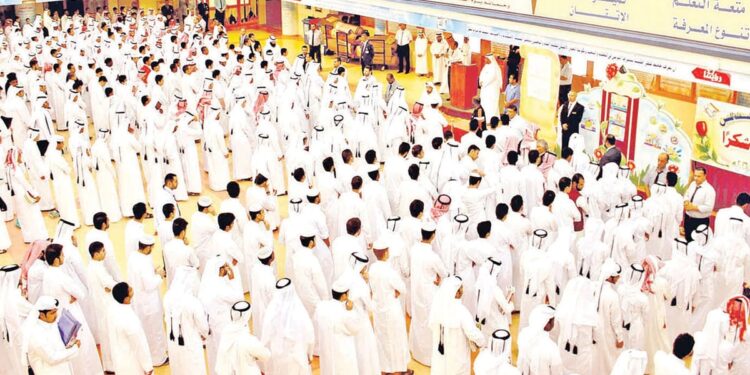 بسبب الموجة الباردة.. إدارات تعليمية تقرر تأخير الدوام المدرسي غدا الإثنين