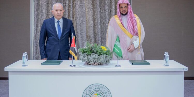 توقيع مذكرة تعاون بين النيابة العامة السعودية ونظيرتها الأردنية لتعزيز مكافحة الجريمة والإرهاب