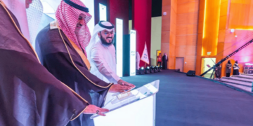 جامعة الملك خالد تطلق منظومة العمل التطوعي المستدام