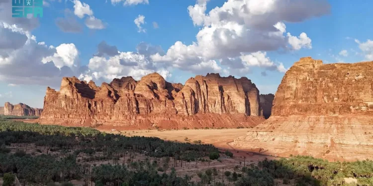 جبال العُلا تنطق بروعة الطبيعة والتراث في اليوم العالمي للجبال