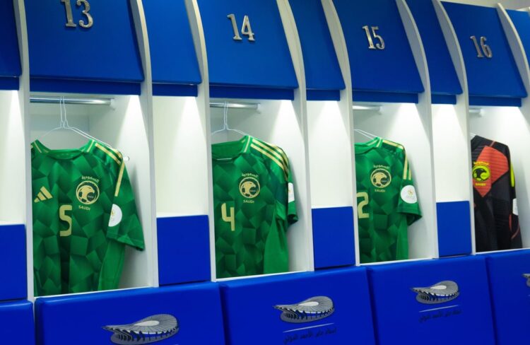 «رينارد» يعلن تشكيل الأخضر لمواجهة البحرين في خليجي 26