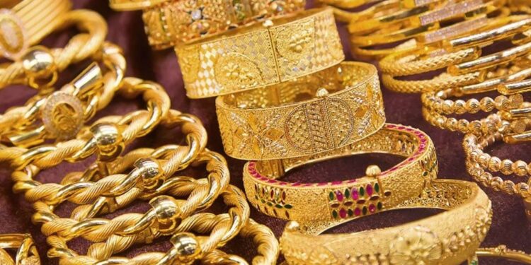 سعر الذهب في السعودية اليوم الثلاثاء 16-6-1446 لكل الأعيرة