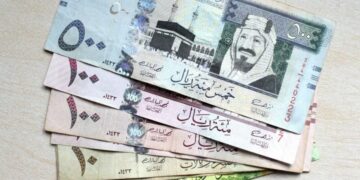 سعر الريال مقابل الدولار والعملات الأجنبية اليوم الخميس 11-6 -1446