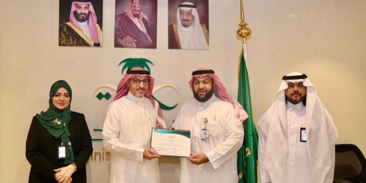 “صحة مكة” تكرم “كفى” لمنجزاتها في التطوع الصحي