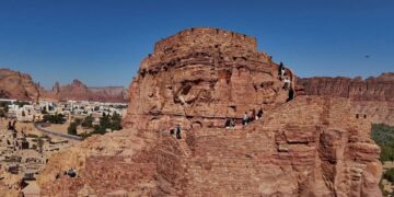 «على خطى ابن بطوطة».. رحلة تفاعلية لاستكشاف تاريخ وثقافة العُلا عبر العصور