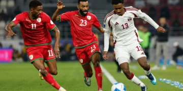 عُمان تحول تأخرها لفوز مثير على قطر في خليجي 26