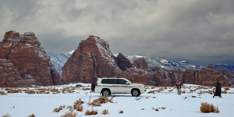 فصل الشتاء 2025.. خبير طقس يوضح موعد المربعانية والشبط والعقارب