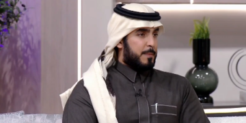 مختص: على الأهل إدراك مخاطر تعلق الأطفال بالأجهزة الإلكترونية