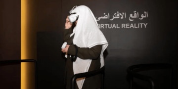 معرض "المخطوطات السعودي" يروي حكاية التراث عبر تقنيات الهيلوغرام