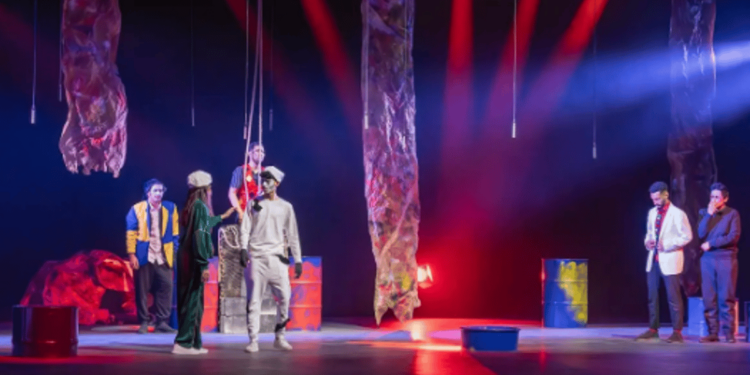 مهرجان الرياض للمسرح بتألق بفعاليّاته المسرحية ليومه الخامس