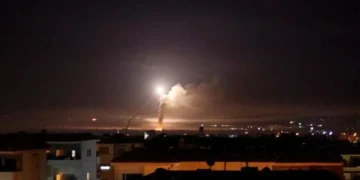 نحو 350 غارة في سوريا خلال 48 ساعة.. إسرائيل تكشف