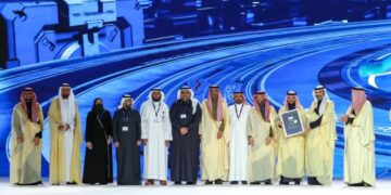 وزارة الموارد البشرية تحقق المركز الأول في مؤشر قياس التحول الرقمي لعام 2024