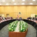 وزير الصناعة يناقش تطوير التعاون المشترك في قطاعي الصناعة والتعدين مع وزراء في الحكومة المصرية