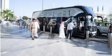 بدء توافد الدفعة الثالثة من ضيوف برنامج خادم الحرمين للعمرة والزيارة للمدينة المنورة