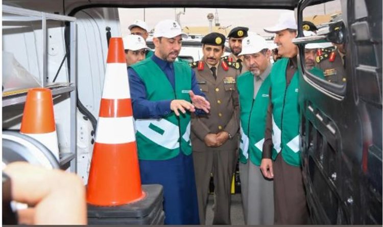 وزير النقل يُطلق حملة «طرق متميزة آمنة» للعام الخامس على التوالي