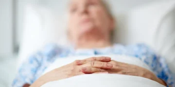 8 إرشادات للتعامل مع قرح الفراش