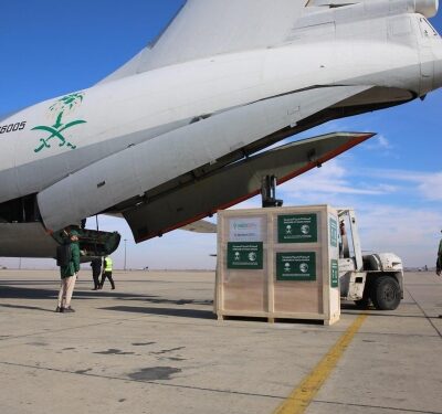 الطائرة السعودية الثامنة تغيث سوريا