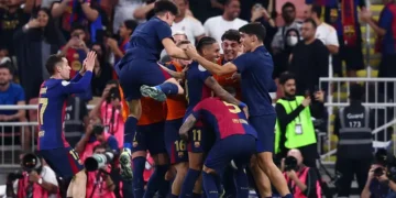 برشلونة يقسو على ريال مدريد بخماسية ويتوج بالسوبر الإسباني في جدة