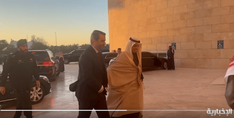 بن فرحان يستقبل وزير خارجية الإدارة السورية الجديدة أسعد الشيباني