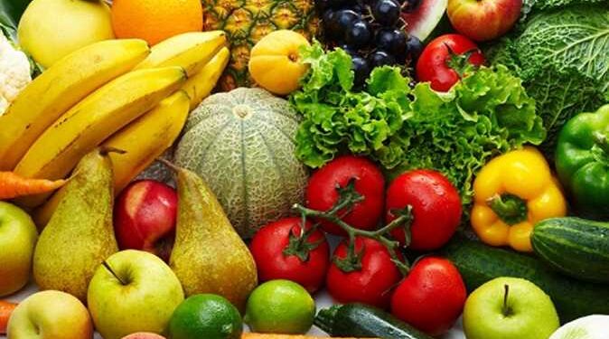 تناول 400 غرام خضروات وفواكه يومياً يحمي القلب