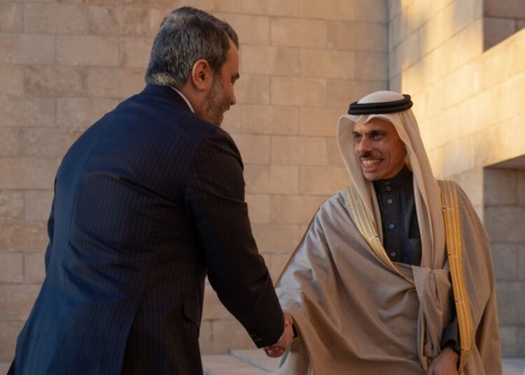 خلال لقائه الشيباني.. وزير الخارجية يؤكد موقف المملكة الداعم لتحقيق أمن سوريا 