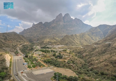 متنزه الفرشة في الباحة.. لوحة فنية بأحضان الطبيعة