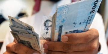 مختص يكشف شروط برنامج «المصافحة الذهبية»