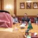 وزير الدفاع يبحث مع الوفد السوري سبل دعم العملية السياسية الانتقالية