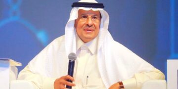 وزير الطاقة: نظام المواد البترولية والبتروكيماوية يُسهم في بناء المنظومة التشريعية بقطاع الطاقة