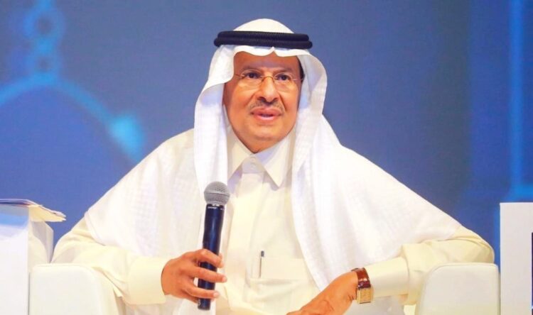 وزير الطاقة: نظام المواد البترولية والبتروكيماوية يُسهم في بناء المنظومة التشريعية بقطاع الطاقة
