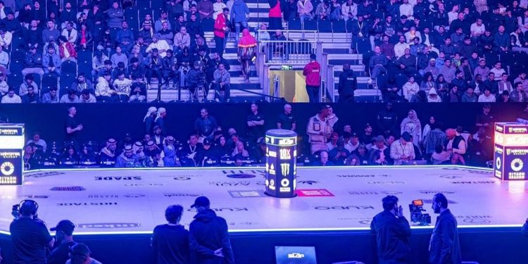 «دمبلينغ» ينتصر في لقاء الإعادة على كريزي هاوايان في Power Slap ويهيمن على الوزن الثقيل جداً
